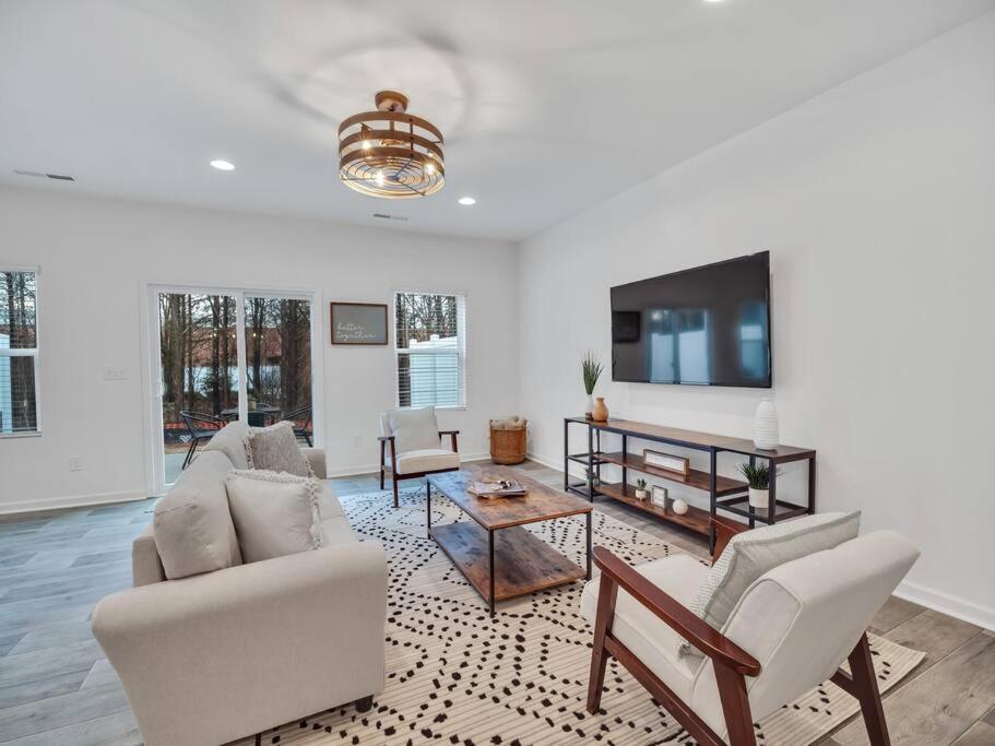 Gorgeous New Townhome/Charlotte! Exterior foto
