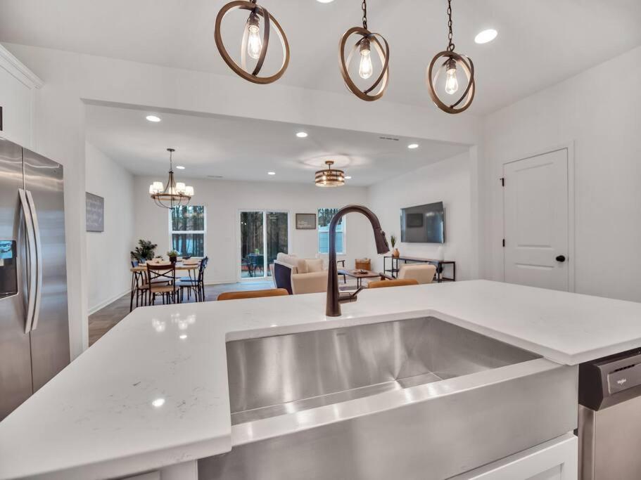 Gorgeous New Townhome/Charlotte! Exterior foto